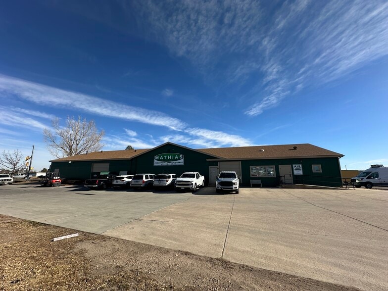 210 S Link Ln, Fort Collins, CO à louer - Photo du bâtiment - Image 2 de 9