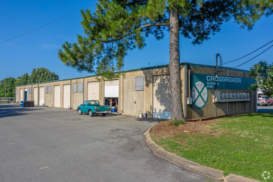 1305 N Hills Blvd, North Little Rock, AR à vendre - Photo du bâtiment - Image 3 de 7