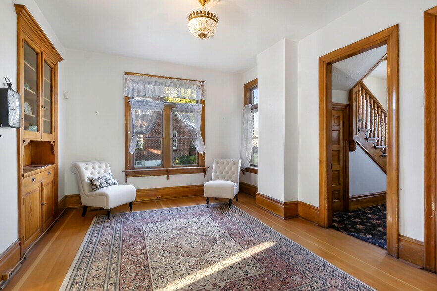 511 S Main St, Springville, UT à vendre - Photo du bâtiment - Image 3 de 9