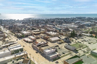 831 Michigan Ave, Sheboygan, WI - Aerial  map view