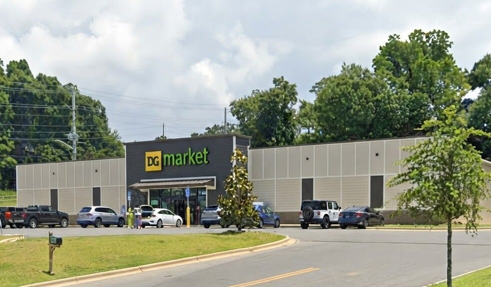 1035 W Michigan Ave, Pensacola, FL for sale - Building Photo - Image 2 of 5