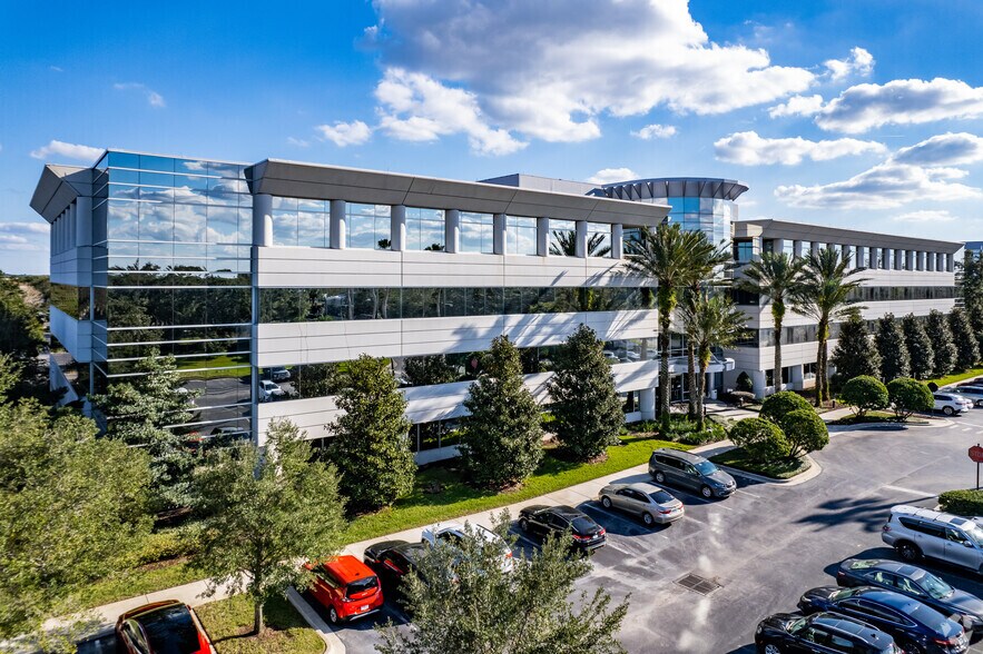 901 International Pky, Lake Mary, FL for lease - Building Photo - Image 2 of 6
