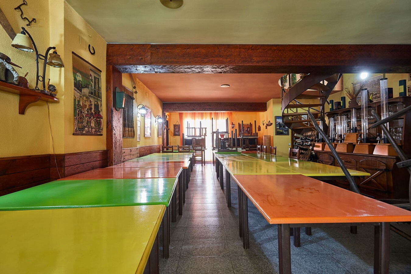 Avenida Costa Brava, 18, Castell-Platja d'Aro, GER 17250 - Unit 1 -  - Interior Photo - Image 1 of 14