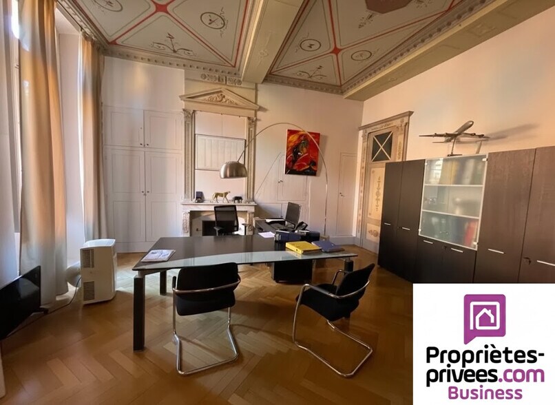 Office in Toulouse for lease - Interior Photo - Image 2 of 3