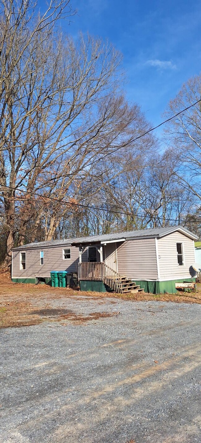 Plus de détails pour 321 S Main St, Adairsville, GA - Spécialité à vendre