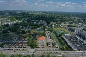 825 E Oak St, Kissimmee, FL - Aerial  map view - Image1