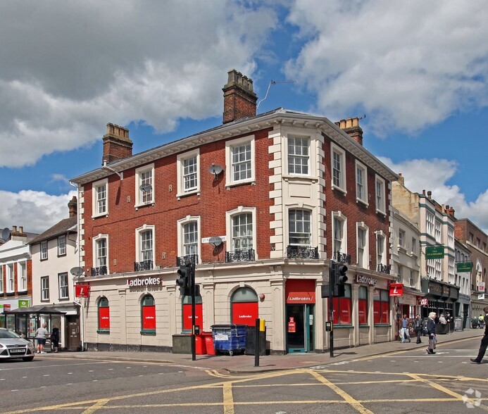 20 High St, Bedford à louer - Photo principale - Image 1 de 1