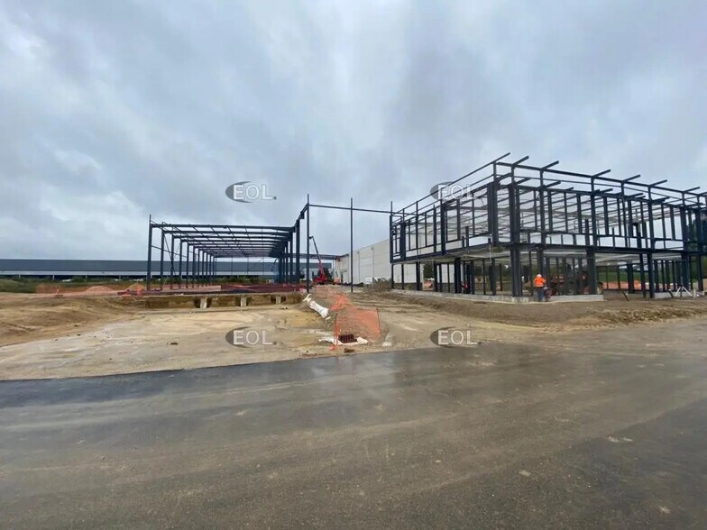 Flex dans Saint-Germain-lès-Arpajon à louer - Photo de construction - Image 3 de 4