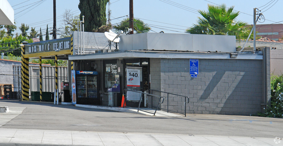 8567 Wilshire Blvd, Beverly Hills, CA for lease - Building Photo - Image 3 of 4