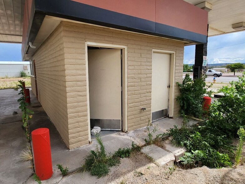 610 U.S. Rte 66, Grants, NM à louer - Photo du bâtiment - Image 2 de 14