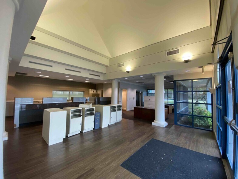 14519 Cantrell Rd, Little Rock, AR à louer - Photo intérieure - Image 2 de 6