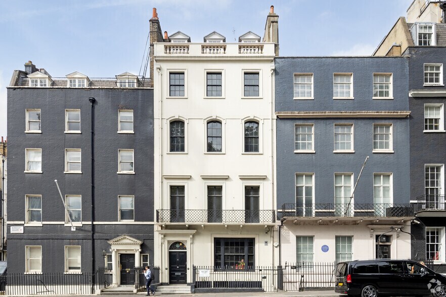 51 Berkeley Sq, Londres à louer - Photo principale - Image 2 de 7