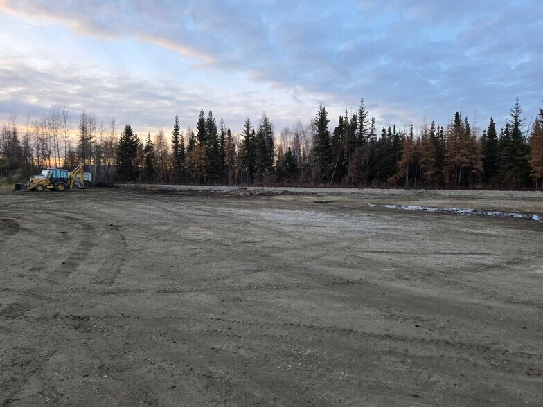 4120 Peger Rd, Fairbanks, AK à louer - Photo du bâtiment - Image 3 de 7