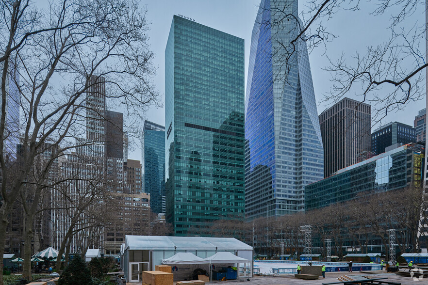 3 Bryant Park, New York, NY à louer - Photo du bâtiment - Image 1 de 8