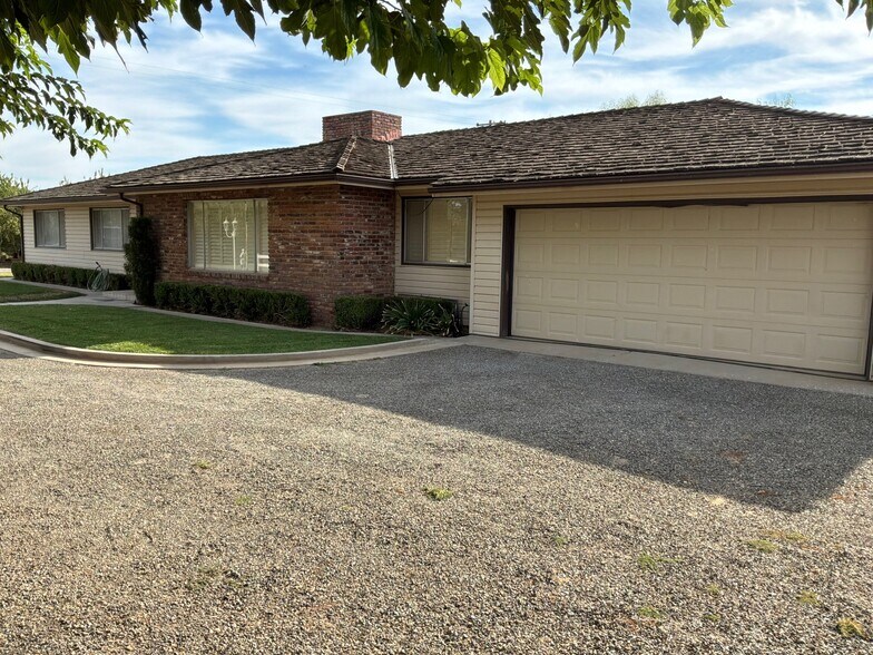 10626 Highway 33, Gustine, CA à vendre - Photo du bâtiment - Image 2 de 3