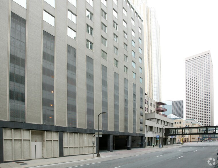 601-607 Marquette Ave, Minneapolis, MN à louer - Photo du bâtiment - Image 3 de 10