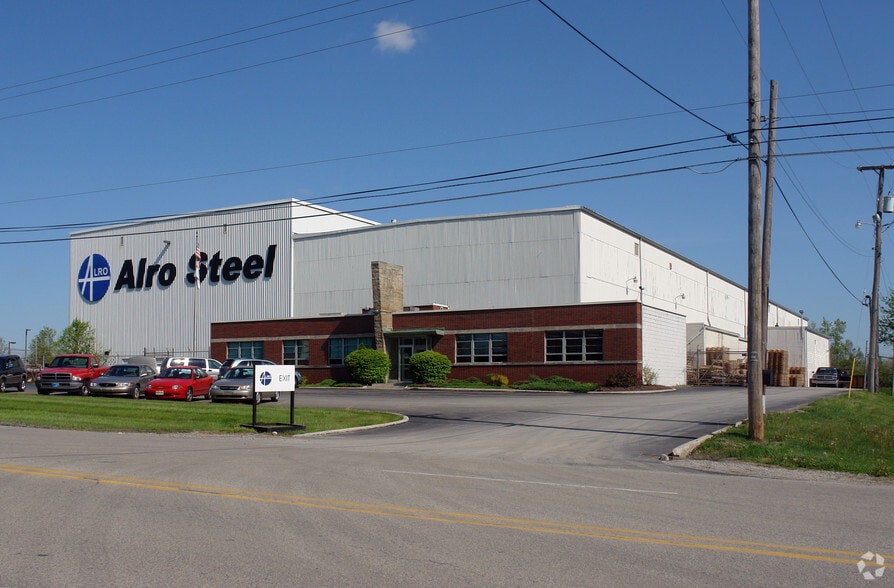 4929 New Haven Ave, Fort Wayne, IN for sale - Primary Photo - Image 1 of 36