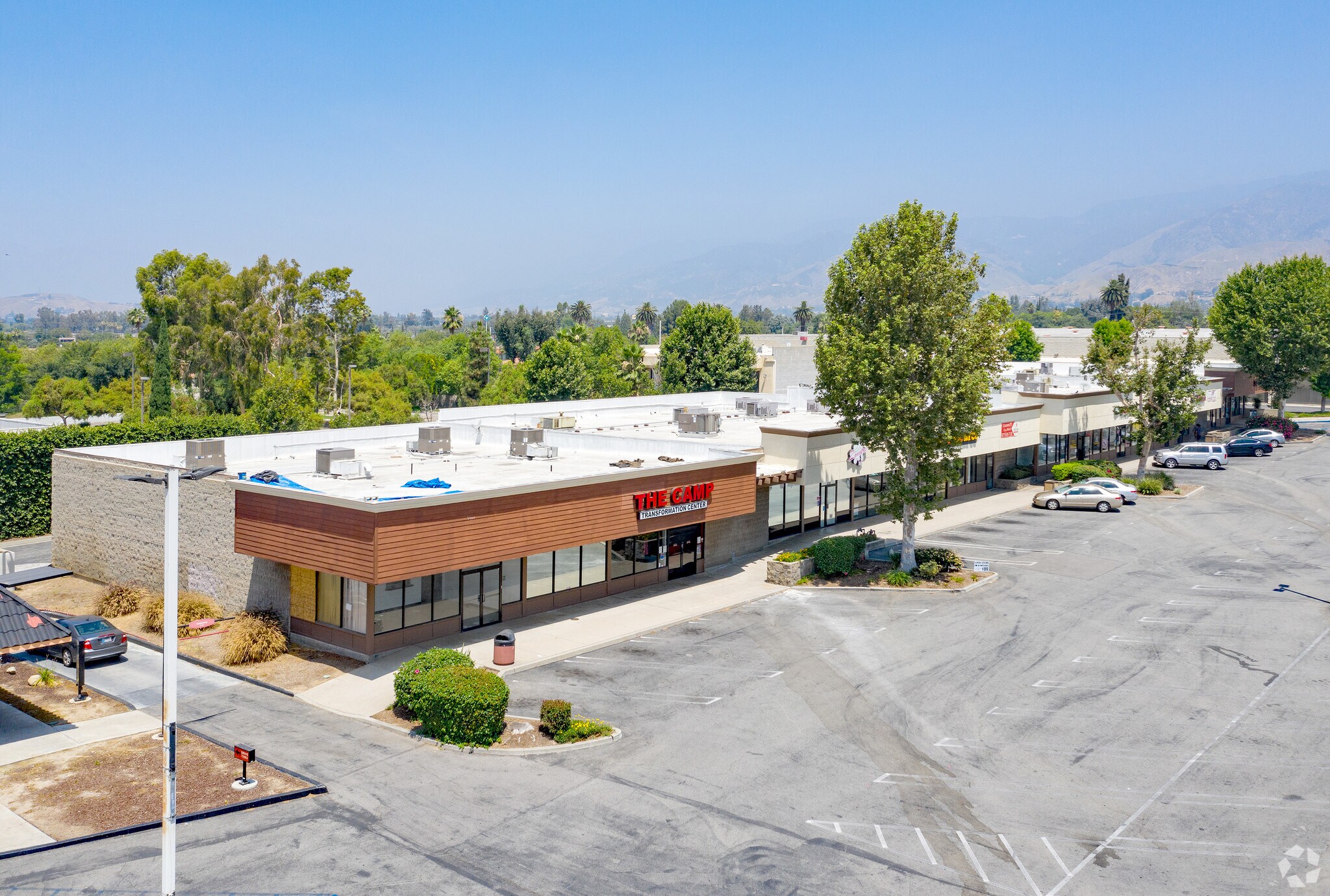 2318-2380 Sterling Ave, San Bernardino, CA à louer Photo du bâtiment- Image 1 de 4