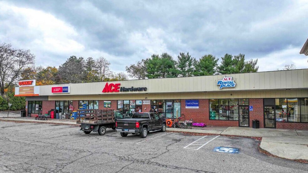 25 E High St, East Hampton, CT à vendre - Photo du bâtiment - Image 3 de 3