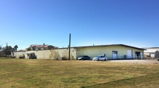 More details for 1620 N Main St, Pearland, TX - Industrial for Sale