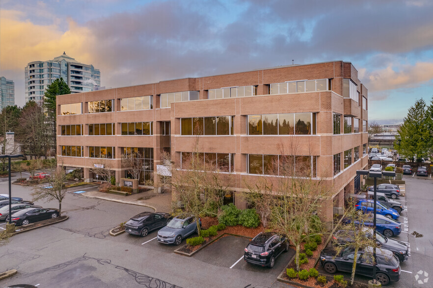 15127 100th Ave, Surrey, BC for lease - Primary Photo - Image 1 of 5