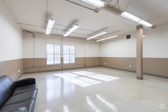 11696 Sorrento Valley Rd, San Diego, CA for lease Interior Photo- Image 2 of 7