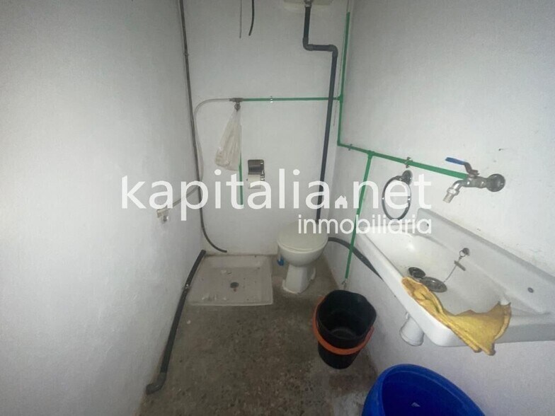 Commerce de détail dans València, Valencia à vendre - Photo du bâtiment - Image 3 de 3