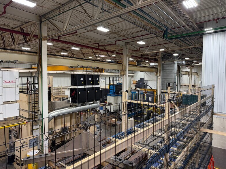 2025 Production Dr, Findlay, OH à vendre - Photo du bâtiment - Image 3 de 8