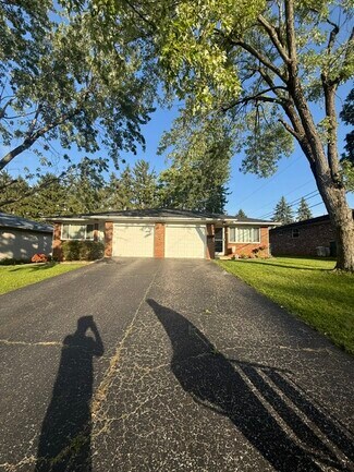Plus de détails pour 5028-5030 Heathmoor Dr, Columbus, OH - Multi-résidentiel à vendre