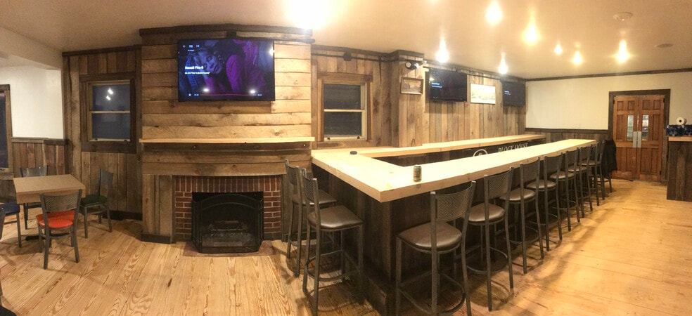 132 Broadway, Fort Edward, NY à vendre - Photo intérieure - Image 3 de 3
