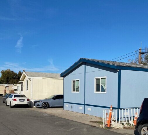 2629 Waterloo Rd, Stockton, CA à vendre - Photo du bâtiment - Image 2 de 6