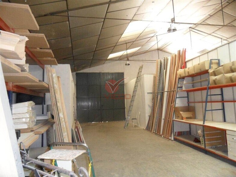 Industriel dans Cuenca, Cuenca à vendre - Photo intérieure - Image 3 de 9