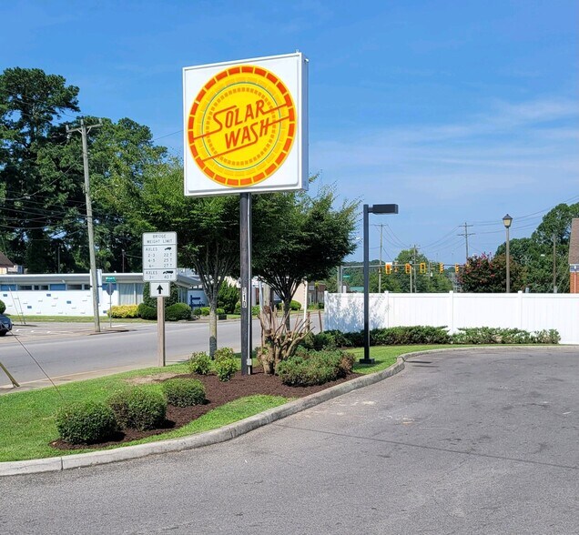 910 W Washington St, Suffolk, VA à vendre - Photo du bâtiment - Image 2 de 16