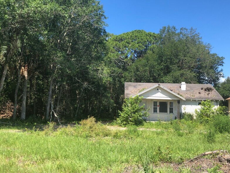 2794 S Ridgewood Ave, Edgewater, FL à vendre - Photo du bâtiment - Image 3 de 4