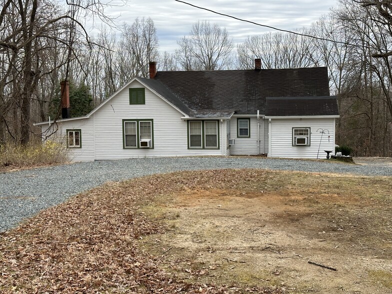 152 Derrick Ln, Stafford, VA for sale - Building Photo - Image 2 of 8