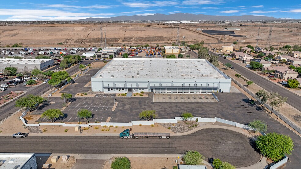 10950 W Northview Ave, Glendale, AZ à louer - Photo du bâtiment - Image 1 de 7