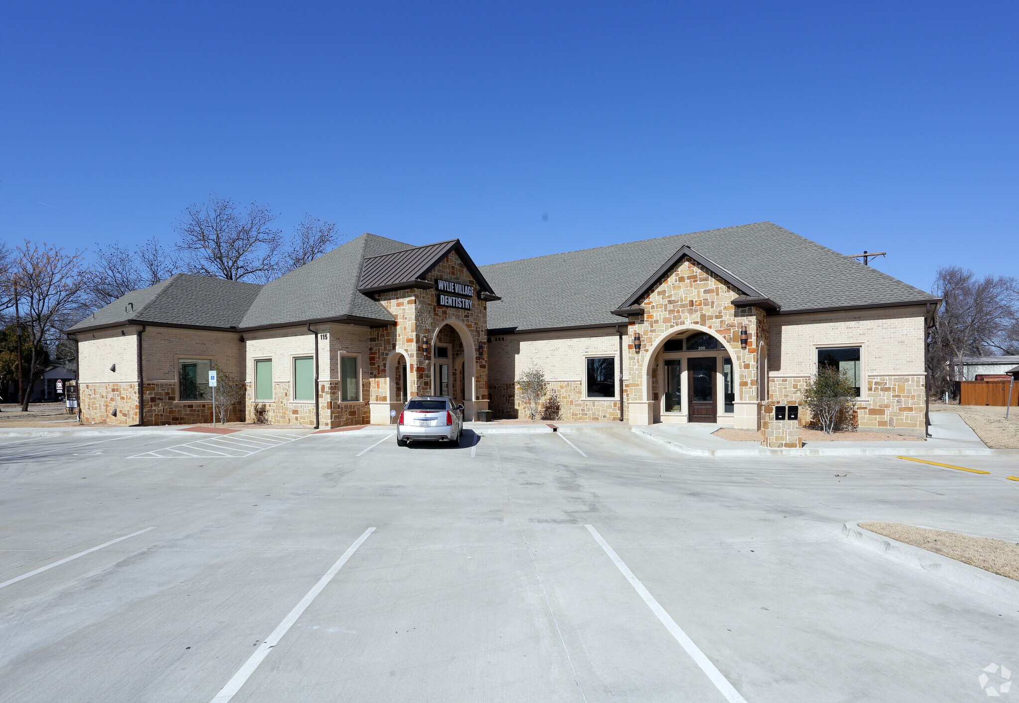 115 S Birmingham St, Wylie, TX à louer Photo du bâtiment- Image 1 de 10