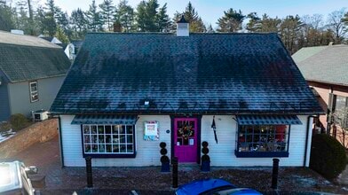 1-3 Brick Walk Ln, Farmington, CT for lease Building Photo- Image 2 of 4