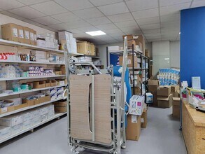 Avenue René Samuel, Clamart for lease Interior Photo- Image 2 of 3