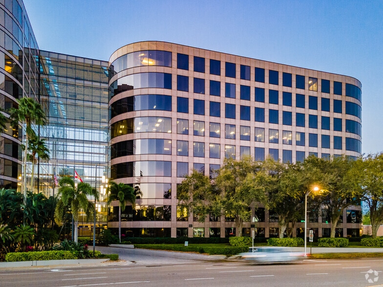 4830 W Kennedy Blvd, Tampa, FL for lease - Building Photo - Image 3 of 42