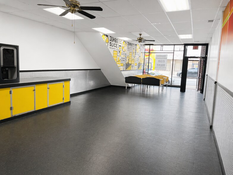3435 1/2 W 26th St, Chicago, IL à louer - Photo du bâtiment - Image 3 de 8