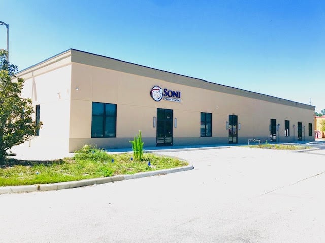 1060 Cypress Pky, Kissimmee, FL for lease Building Photo- Image 1 of 11