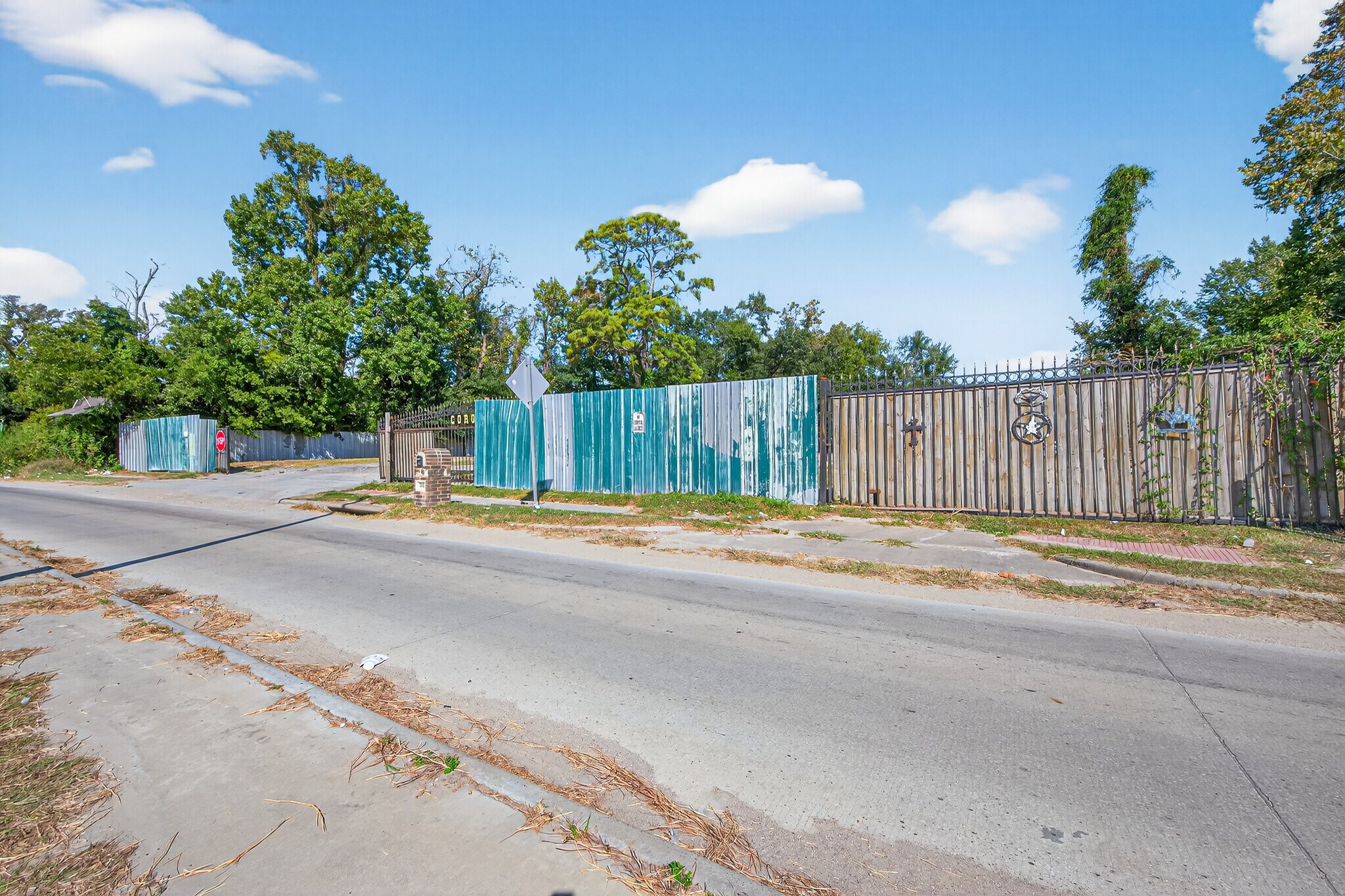 7517 Ley Rd, Houston, TX à vendre Photo du bâtiment- Image 1 de 13