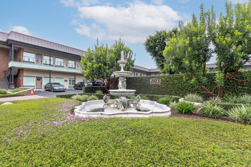 1913 E 17th St, Santa Ana, CA for sale - Building Photo - Image 2 of 28