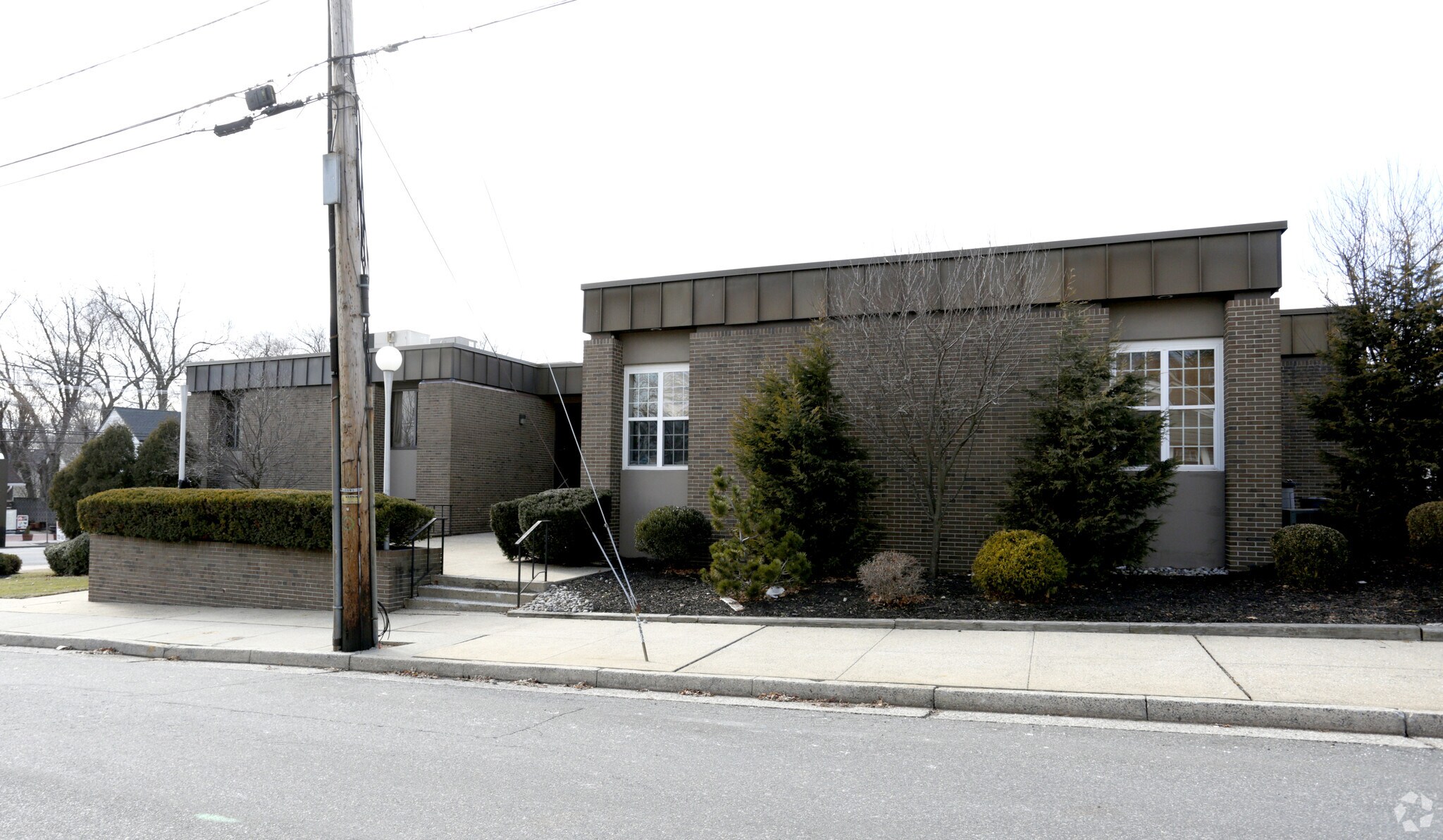 940 Amboy Ave, Edison, NJ à louer Photo du bâtiment- Image 1 de 3