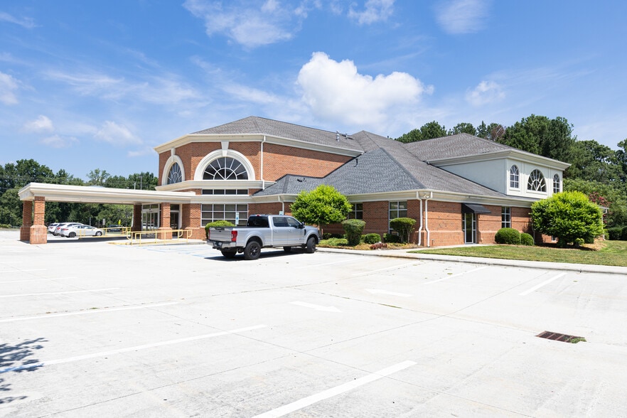 2670 Mills Park Dr, Rock Hill, SC for lease - Building Photo - Image 1 of 14