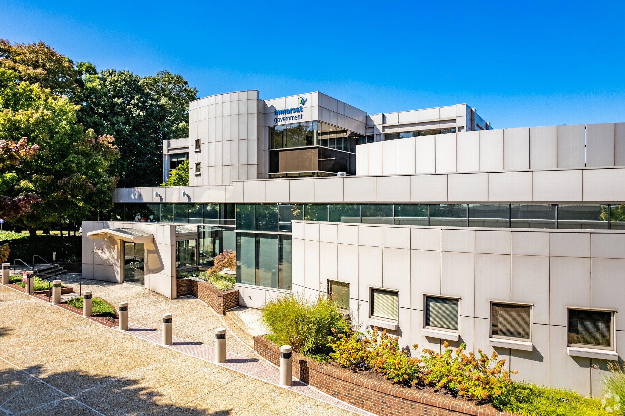 11600 Sunrise Valley Dr, Reston, VA for lease Primary Photo- Image 1 of 22