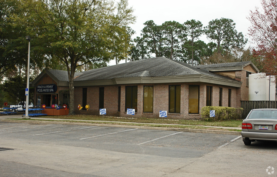 502 Wells Rd, Orange Park, FL for sale - Building Photo - Image 3 of 29