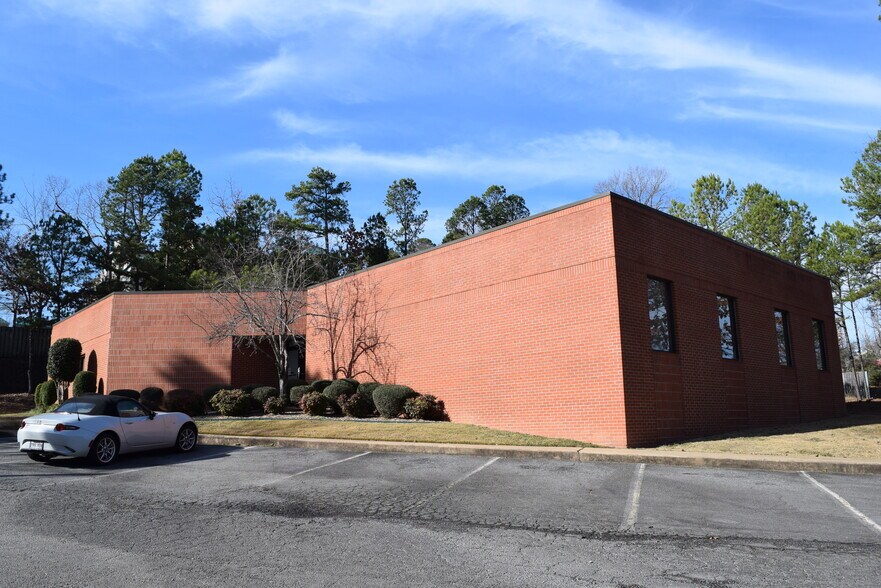 14 Office Park Dr, Little Rock, AR à louer - Photo principale - Image 1 de 7