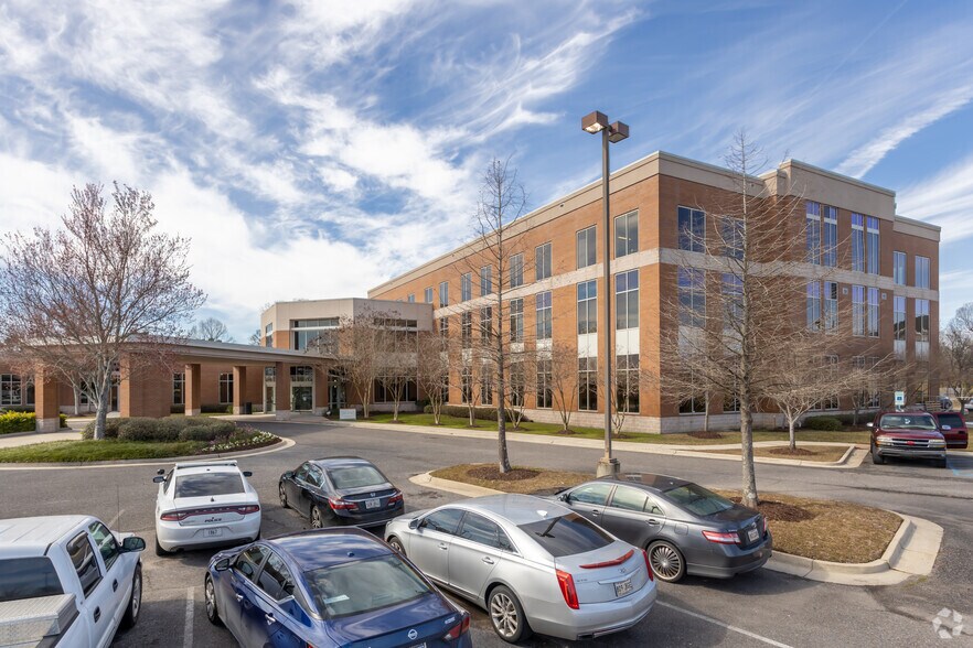 7855 Howell Blvd, Baton Rouge, LA à vendre - Photo du bâtiment - Image 3 de 4